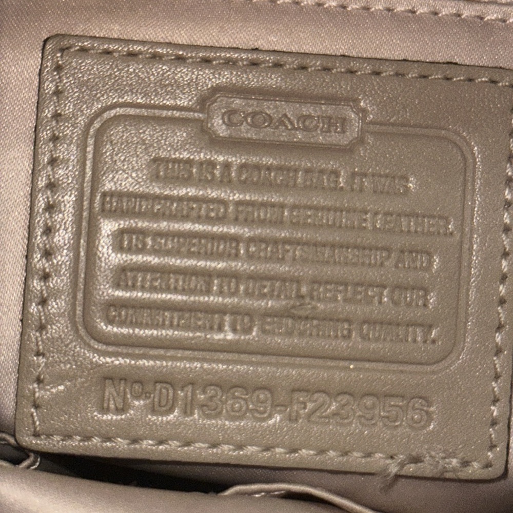Coach Tote - Picture 5 of 5